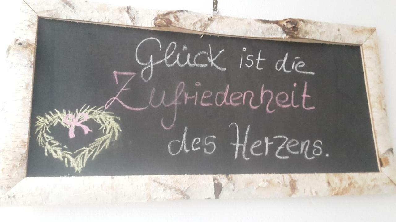 Ferienwohnung Franzi ガルミッシュ・パルテンキルヒェン エクステリア 写真